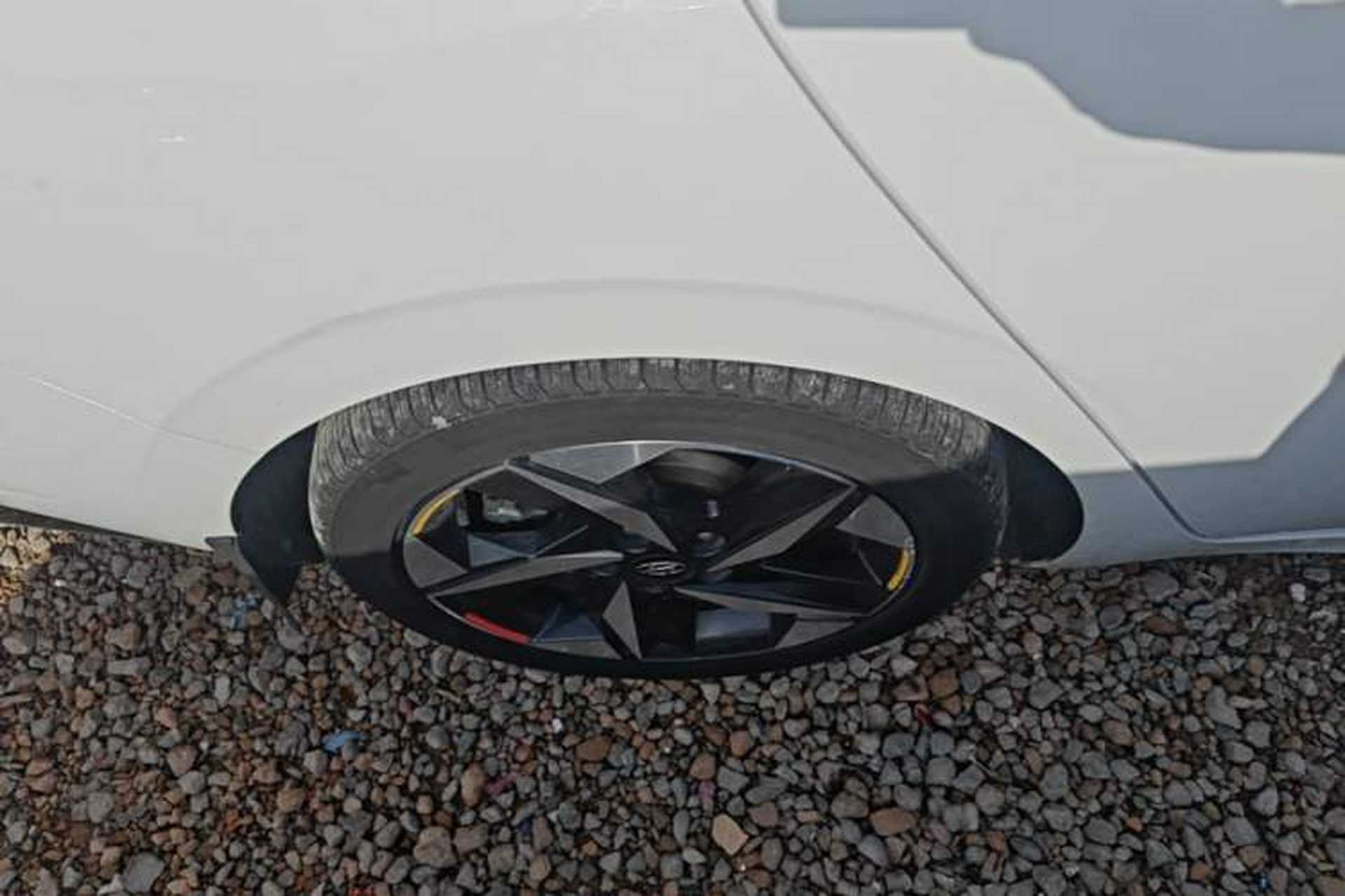 Used Hyundai Elantra 2021 1.5L CVT GLX Elite Edition Right Rear Wheel Hub