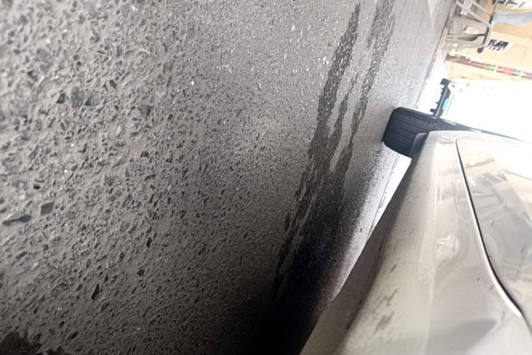 Used Hyundai Elantra 2021 1.5L CVT GLX Elite Edition Right Side Sill