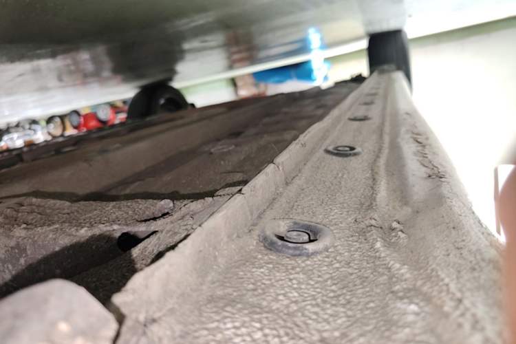 Used Hyundai Elantra 2021 1.5L CVT LUX Prestige Edition Right Side Sill