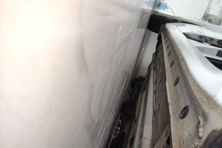 Used Hyundai Elantra 2021 1.5L CVT GLX Elite Edition Right Side Sill