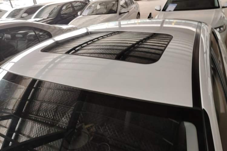 Used Hyundai Elantra 2021 1.5L CVT GLX Elite Edition Roof