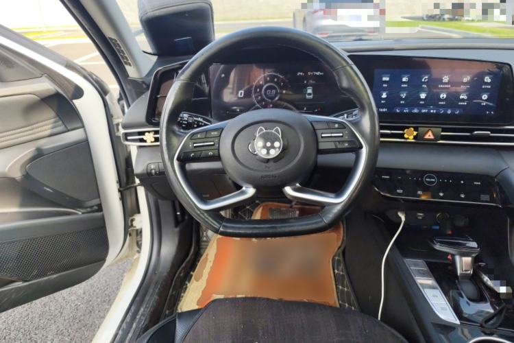 Used Hyundai Elantra 2021 1.5L CVT GLX Elite Edition Steering Wheel