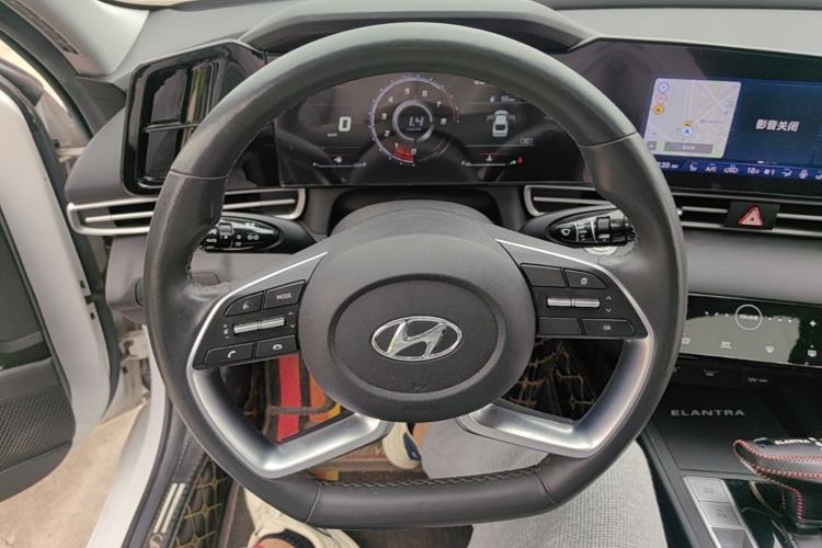 Used Hyundai Elantra 2021 1.5L CVT GLX Elite Edition Steering Wheel