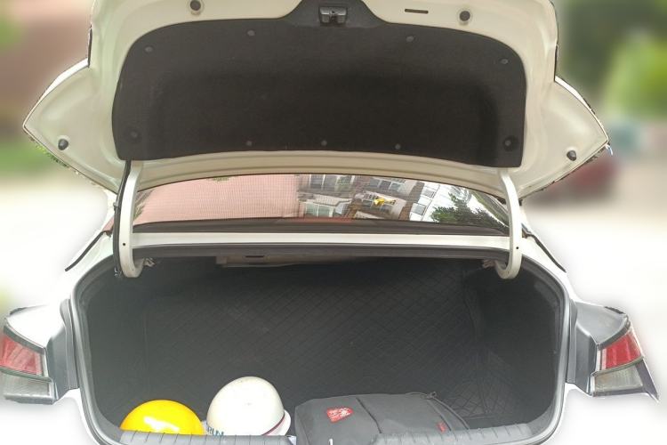 Used Hyundai Elantra 2021 1.5L CVT GLX Elite Edition Trunk