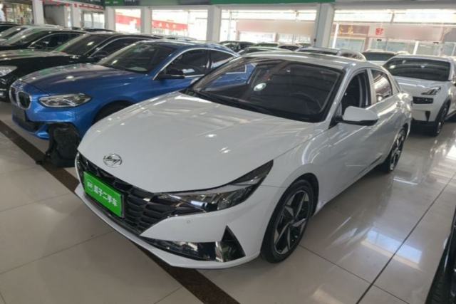 Used Hyundai Elantra 2021 1.5L CVT LUX Prestige Edition