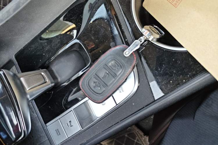 Used Hyundai Elantra 2021 1.5L CVT LUX Prestige Edition Vehicle Key
