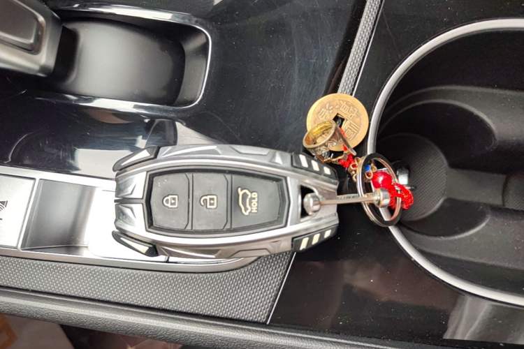 Used Hyundai Elantra 2021 1.5L CVT LUX Prestige Edition Vehicle Key