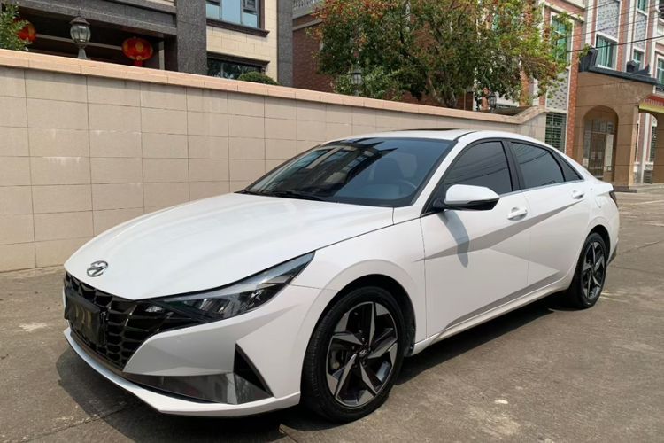 Used Hyundai Elantra 2021 1.5L CVT LUX Prestige Edition Guazi used car, China used car export, Used car for sale, Used Hyundai cars, Cheapest cars for sale