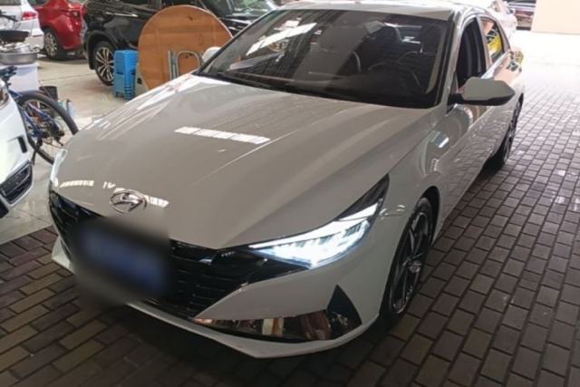 Used Hyundai Elantra 2021 1.5L CVT LUX Prestige Edition