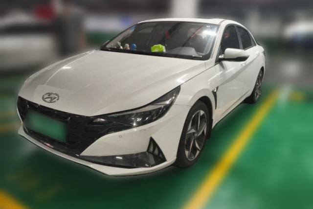 Used Hyundai Elantra 2021 1.5L CVT LUX Prestige Edition