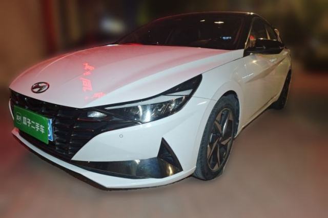 Used Hyundai Elantra 2021 1.5L CVT LUX Prestige Edition