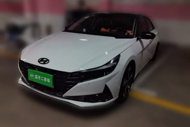 Hyundai Elantra 2021 1.5L CVT TOP Flagship Edition de segunda mano