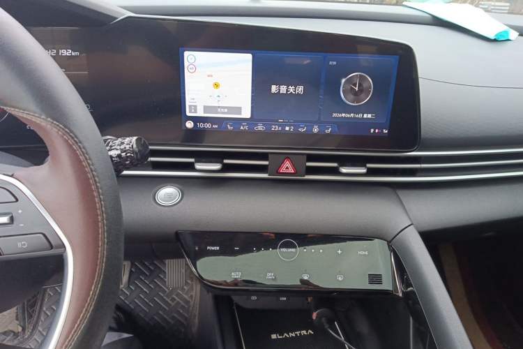 Used Hyundai Elantra 2022 1.5L CVT LUX Prestige Edition Audio And AC Panel