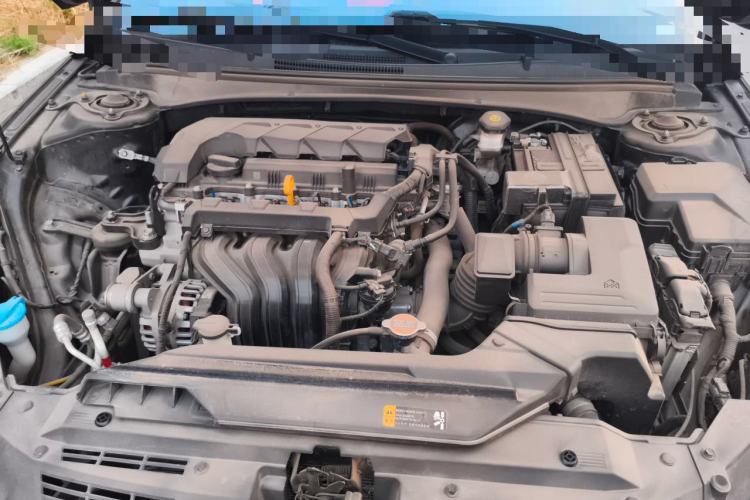 Used Hyundai Elantra 2022 1.5L CVT LUX Black Knight Limited Edition Engine Bay