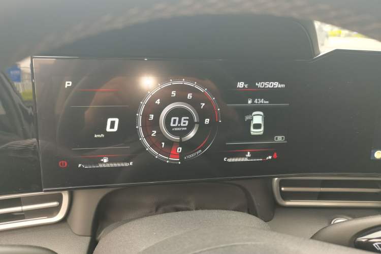 Used Hyundai Elantra 2022 1.5L CVT LUX Black Knight Limited Edition Instrument Cluster