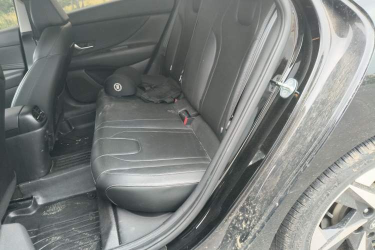 Used Hyundai Elantra 2022 1.5L CVT GLX Elite Edition Left Rear Seat