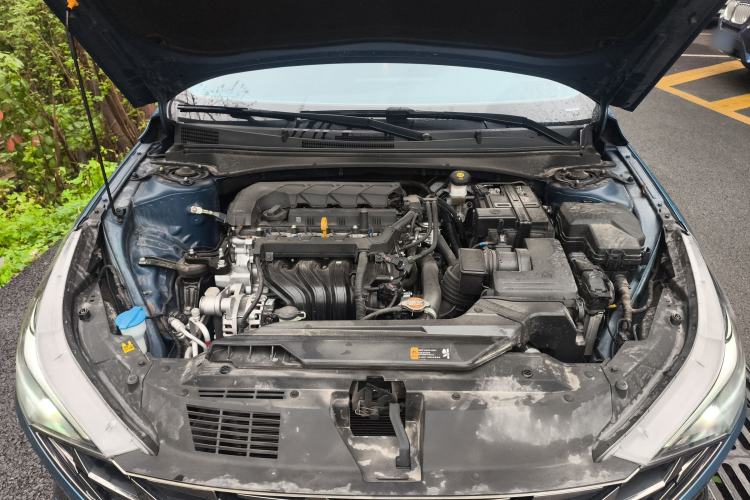 Used Hyundai Elantra 2022 1.5L CVT GLX Elite Edition Engine Bay