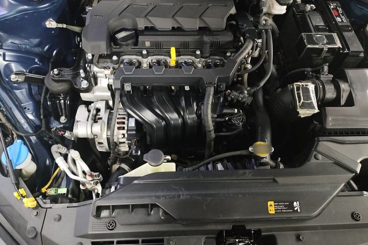 Used Hyundai Elantra 2022 1.5L CVT LUX Prestige Edition Engine Bay