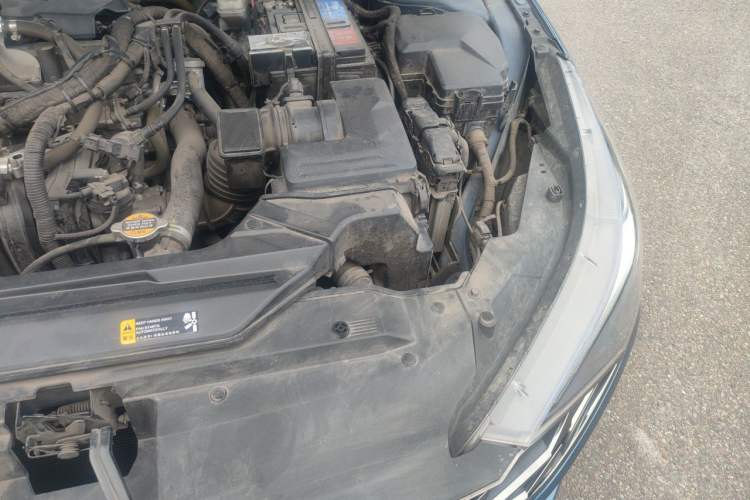 Used Hyundai Elantra 2022 1.5L CVT GLX Elite Edition Engine Bay Left