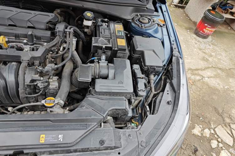 Used Hyundai Elantra 2022 1.5L CVT GLX Elite Edition Engine Bay Left