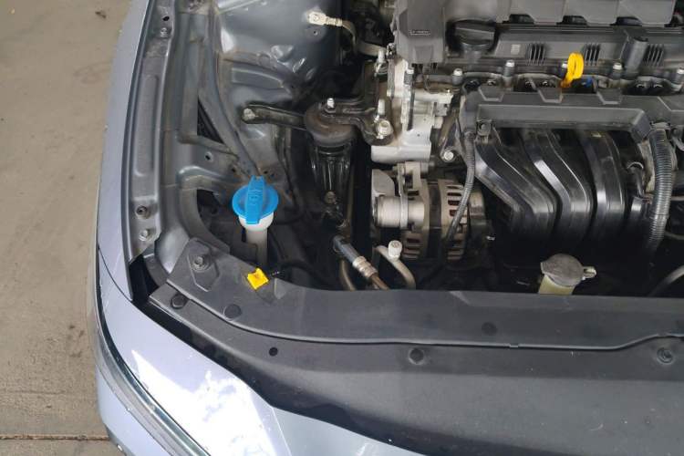 Used Hyundai Elantra 2022 1.5L CVT LUX Prestige Edition Engine Bay Right