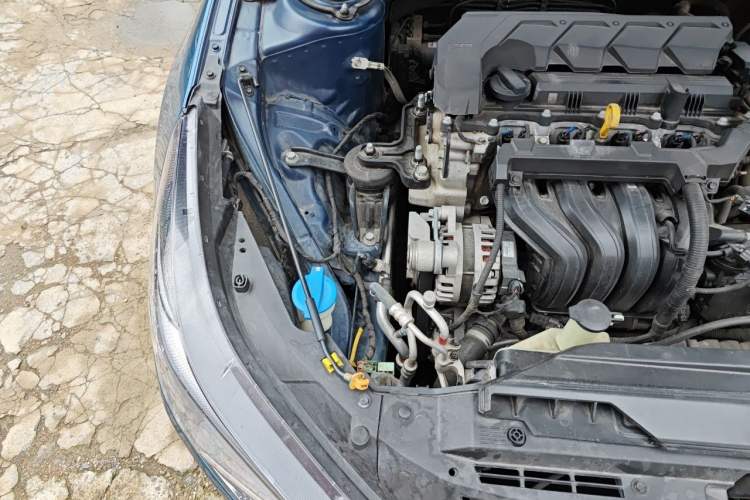 Used Hyundai Elantra 2022 1.5L CVT GLX Elite Edition Engine Bay Right