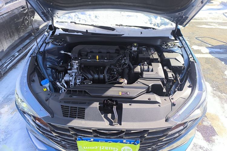 Used Hyundai Elantra 2022 1.5L CVT LUX Prestige Edition Engine Bay