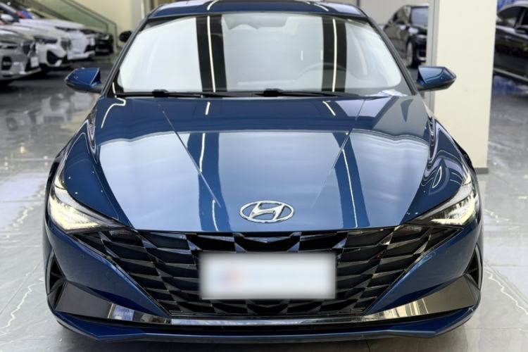 Used Hyundai Elantra 2022 1.5L CVT LUX Prestige Edition Exterior 1
