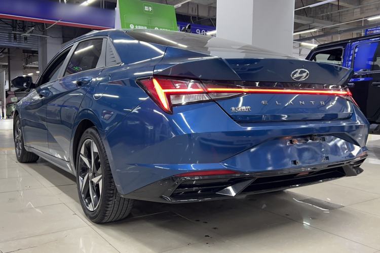 Used Hyundai Elantra 2022 1.5L CVT LUX Prestige Edition Exterior 1