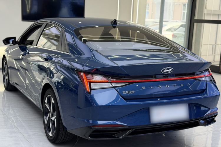 Used Hyundai Elantra 2022 1.5L CVT LUX Prestige Edition Exterior 3