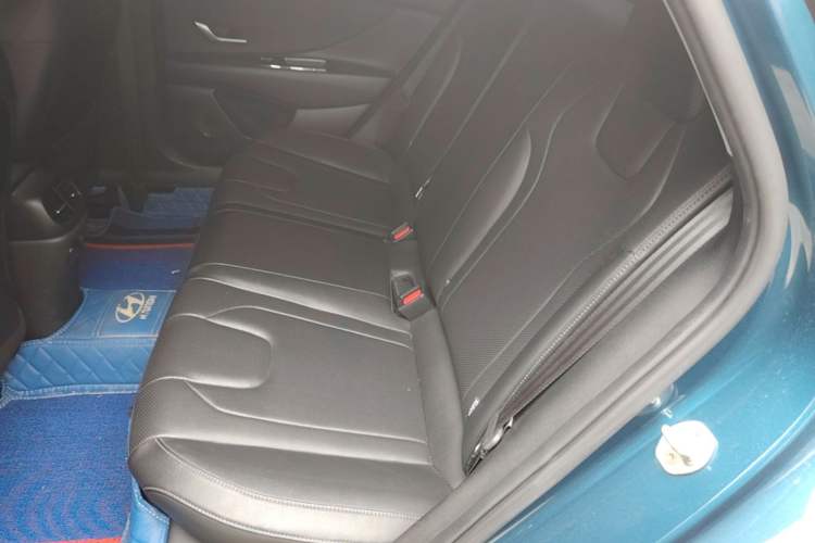 Used Hyundai Elantra 2022 1.5L CVT LUX Prestige Edition Left Rear Seat