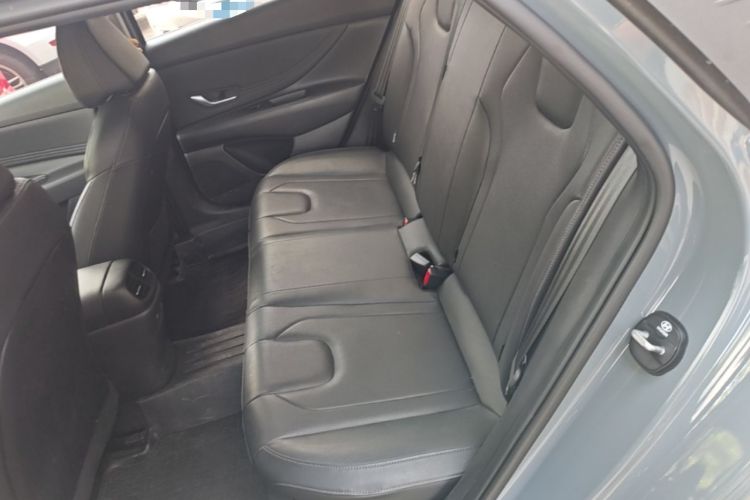 Used Hyundai Elantra 2022 1.5L CVT LUX Prestige Edition Left Rear Seat