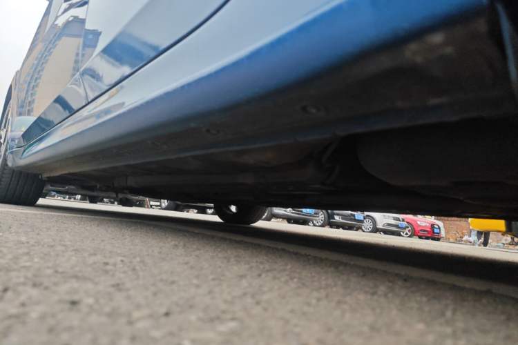 Used Hyundai Elantra 2022 1.5L CVT GLX Elite Edition Left Side Sill