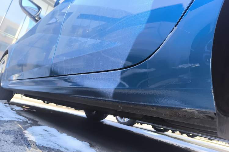 Used Hyundai Elantra 2022 1.5L CVT LUX Prestige Edition Left Side Sill