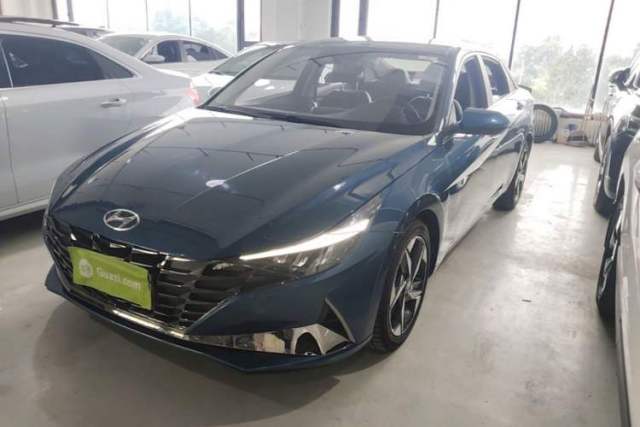 Used Hyundai Elantra 2022 1.5L CVT LUX Prestige Edition
