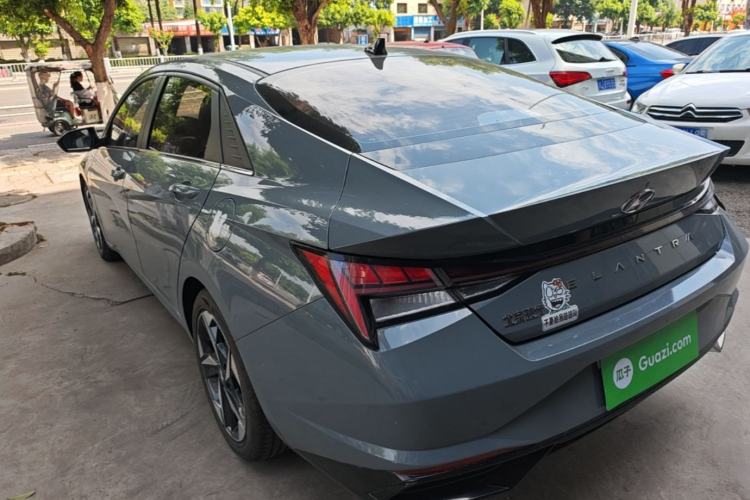 Used Hyundai Elantra 2022 1.5L CVT LUX Prestige Edition Rear Left 45 Deg