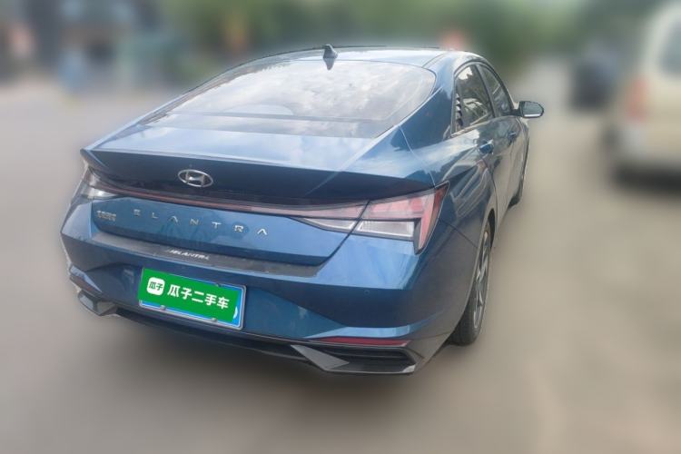 Used Hyundai Elantra 2022 1.5L CVT GLX Elite Edition Rear Right 45 Deg
