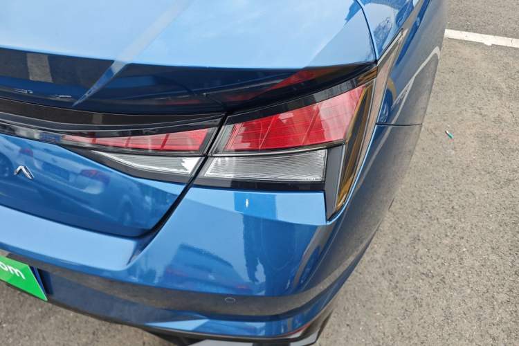 Used Hyundai Elantra 2022 1.5L CVT GLX Elite Edition Right Rear Taillight