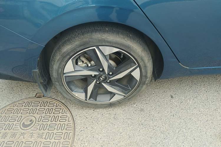 Used Hyundai Elantra 2022 1.5L CVT GLX Elite Edition Right Rear Wheel Hub