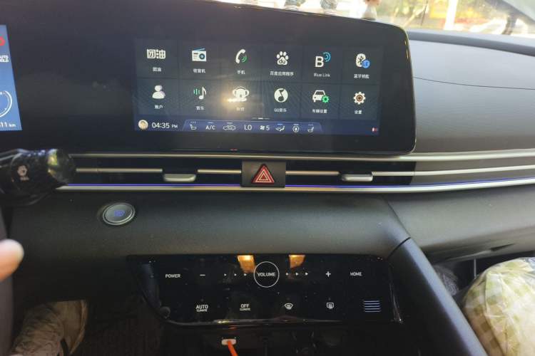 Used Hyundai Elantra 2022 1.5L CVT 20th Anniversary Edition Audio And AC Panel