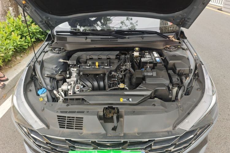 Used Hyundai Elantra 2022 1.5L CVT GLX Elite Edition Engine Bay
