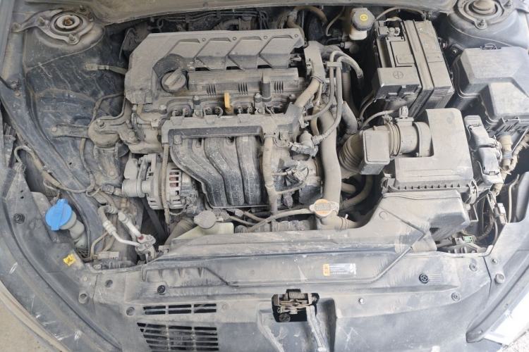 Used Hyundai Elantra 2022 1.5L CVT LUX Black Knight Limited Edition Engine Bay