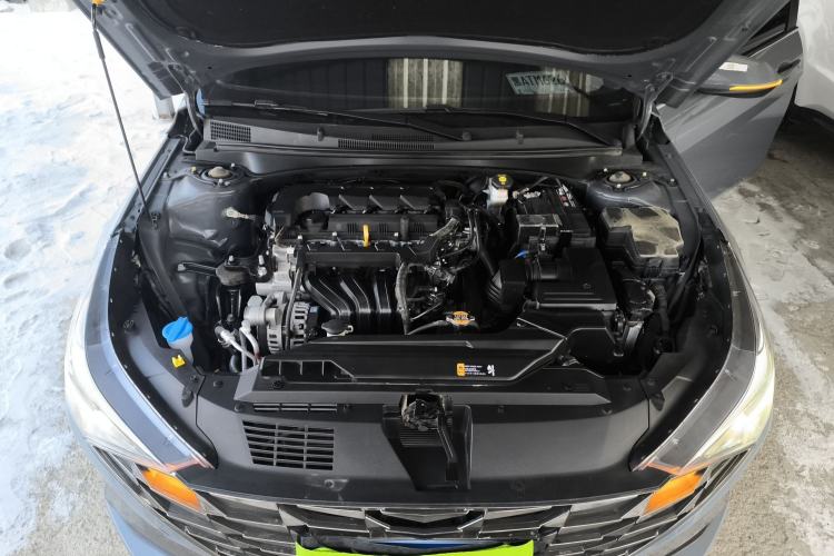 Used Hyundai Elantra 2022 1.5L CVT GLX Elite Edition Engine Bay