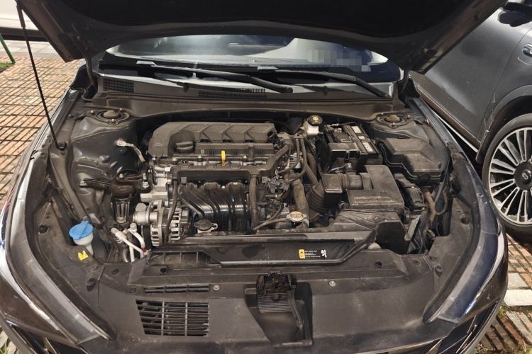 Used Hyundai Elantra 2022 1.5L CVT TOP Flagship Edition Engine Bay