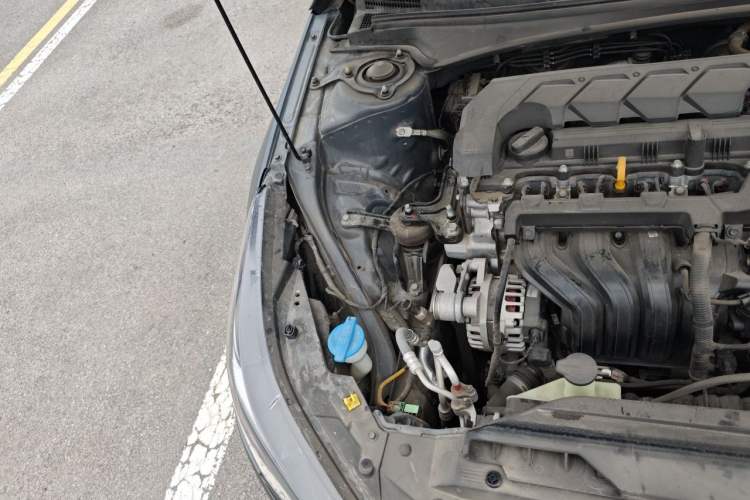 Used Hyundai Elantra 2022 1.5L CVT 20th Anniversary Edition Engine Bay Right