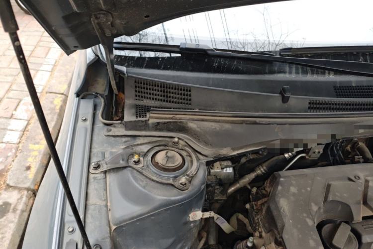 Used Hyundai Elantra 2022 1.5L CVT GLX Elite Edition Engine Bay Right