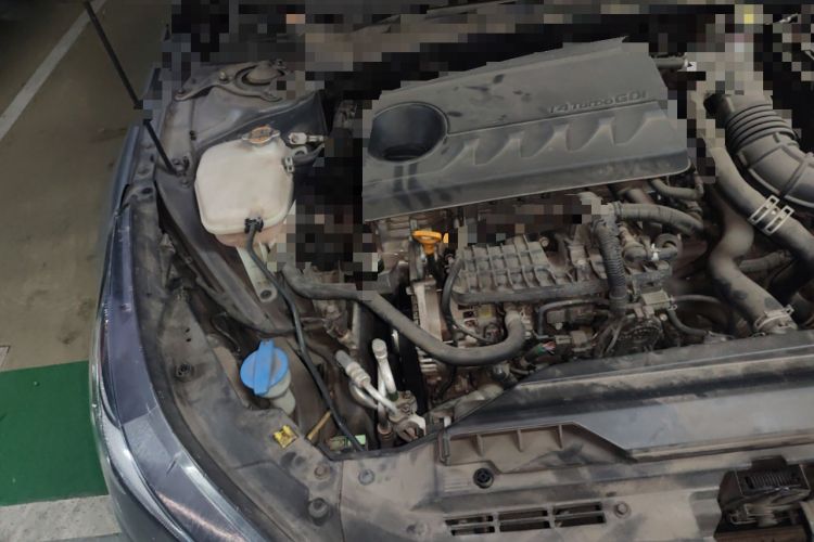 Used Hyundai Elantra 2022 240TGDi DCT GLX Elite Edition Engine Bay Right