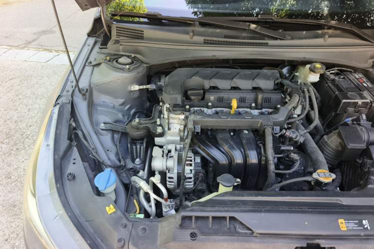 Used Hyundai Elantra 2022 1.5L CVT 20th Anniversary Edition Engine Bay Right