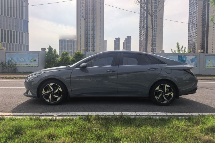 Used Hyundai Elantra 2022 1.5L CVT GLX Elite Edition Exterior 3