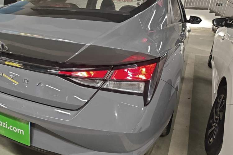 Used Hyundai Elantra 2022 1.5L CVT GLX Elite Edition Exterior 3